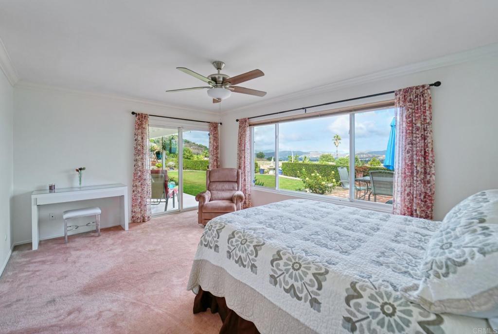 1516 Avenida Ladera
