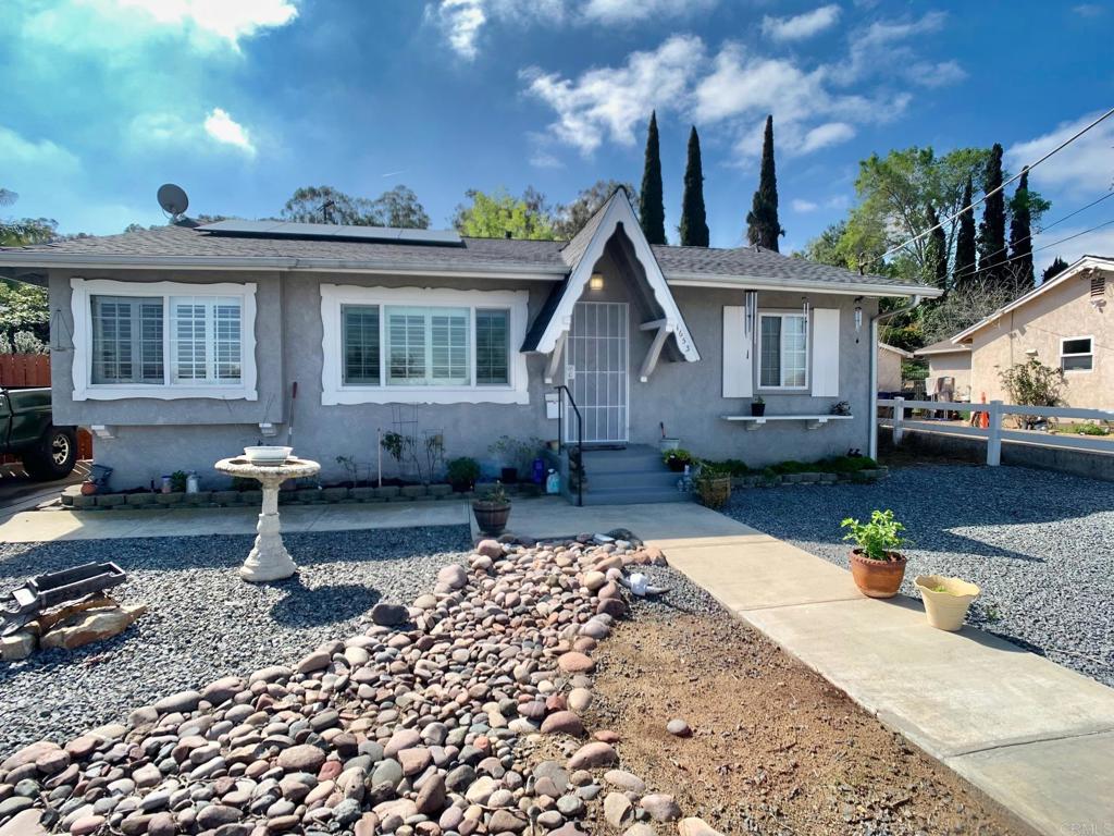1653 Vallea Street