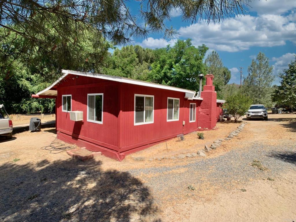 2060 Phelps Road