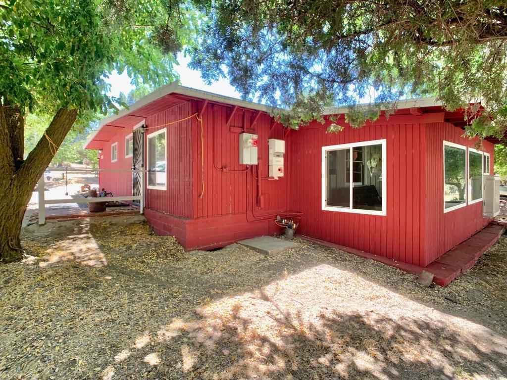 2060 Phelps Road