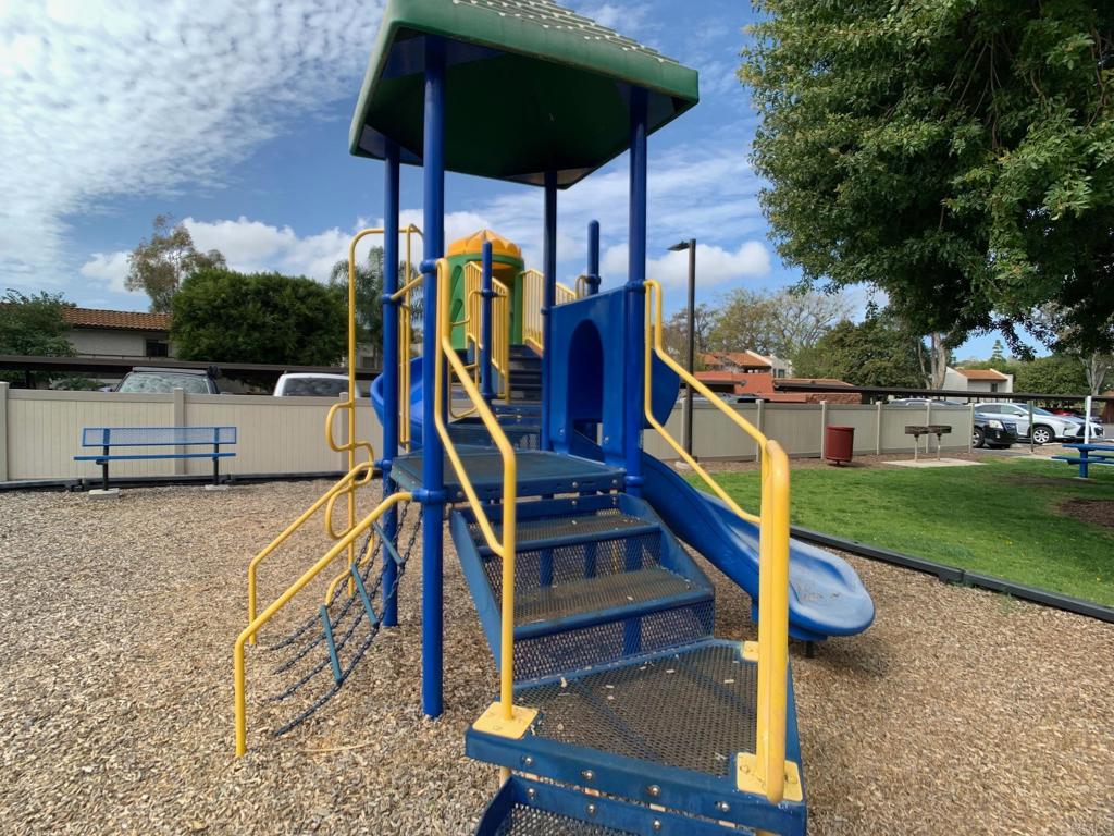 9919 Azuaga Street E105