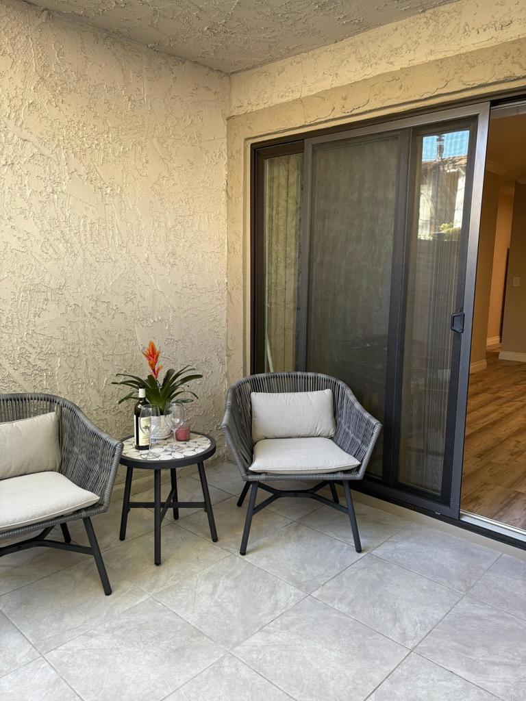 9919 Azuaga Street E105