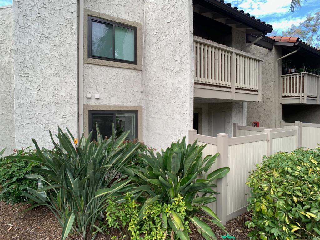 9919 Azuaga Street E105