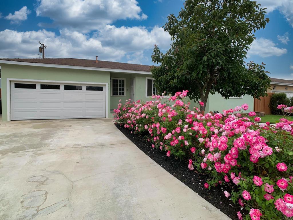 117 N Berniece Drive