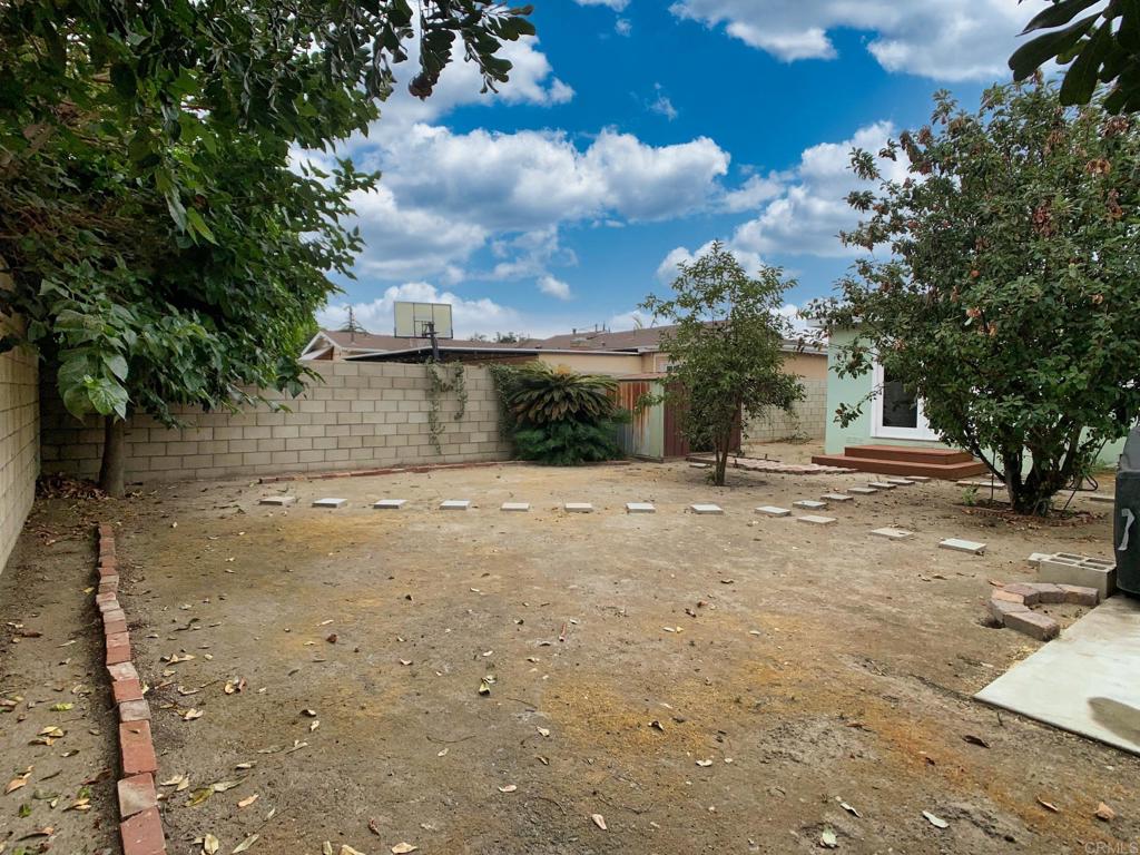 117 N Berniece Drive