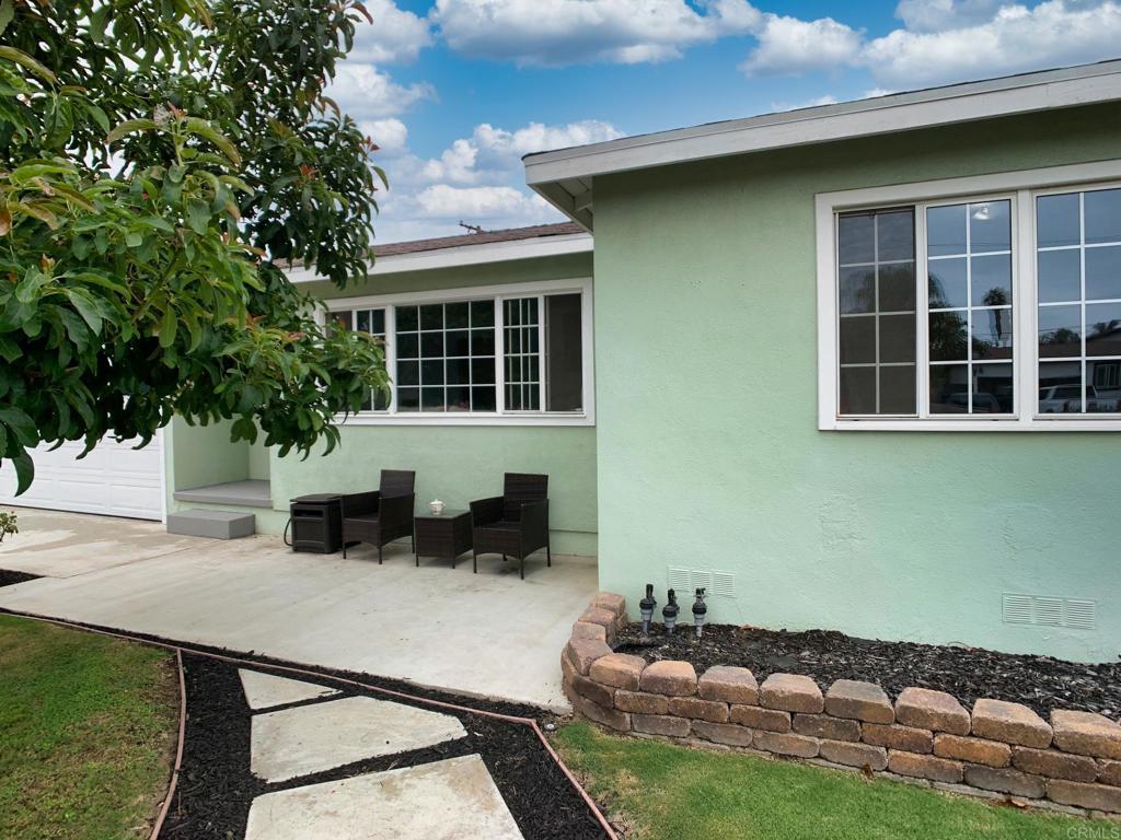 117 N Berniece Drive