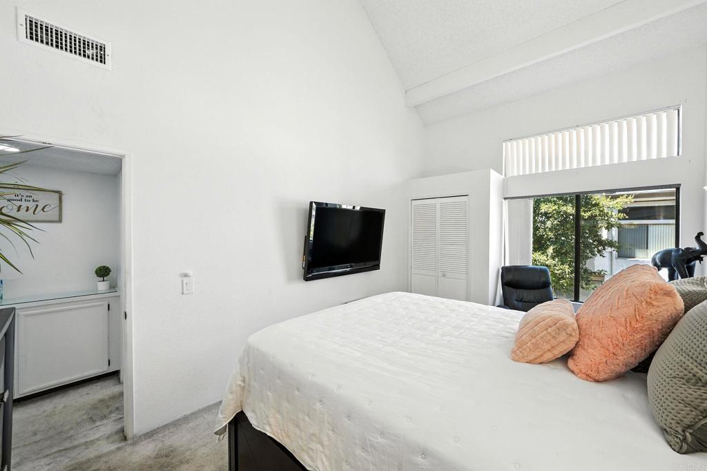 1526 Granite Hills Drive C