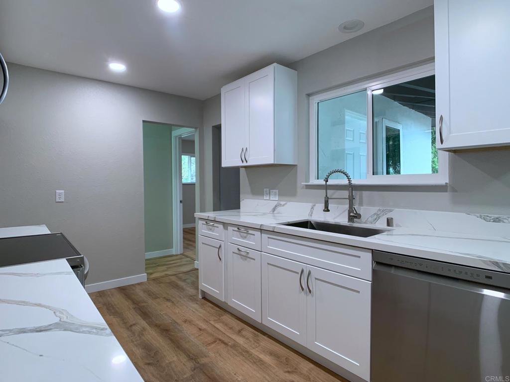 2419 Lake Morena Drive