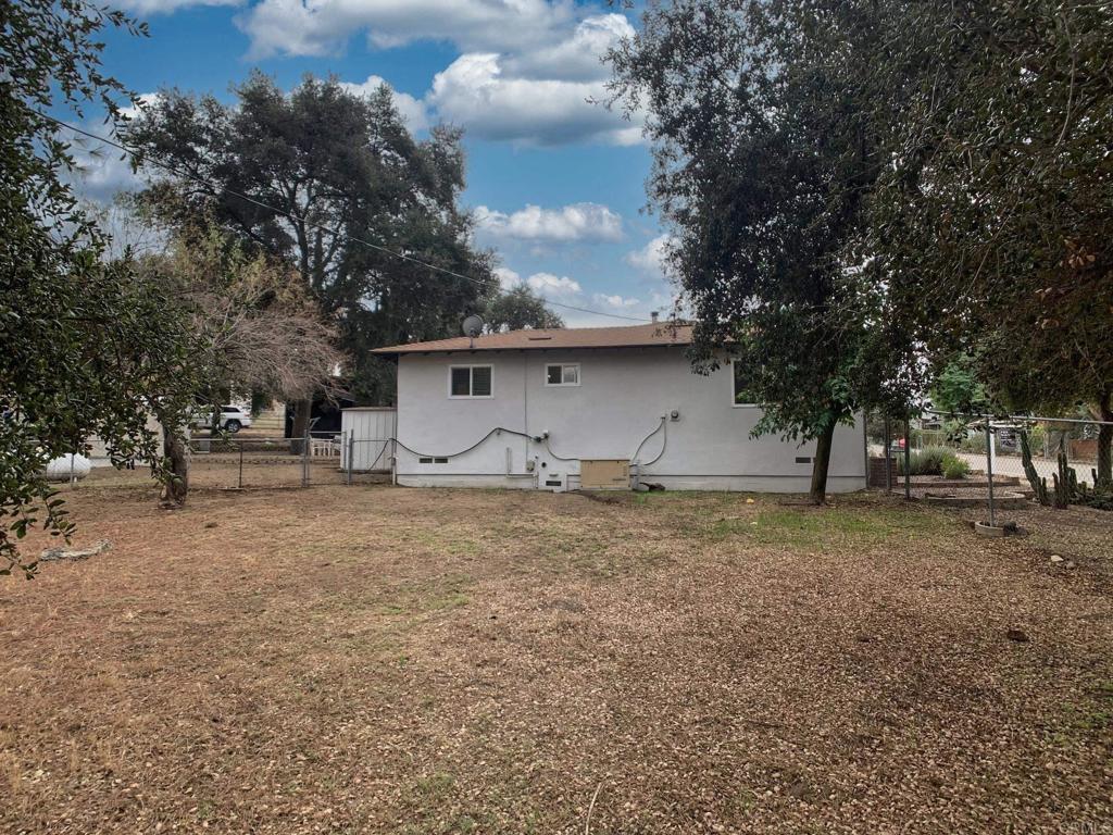 2419 Lake Morena Drive