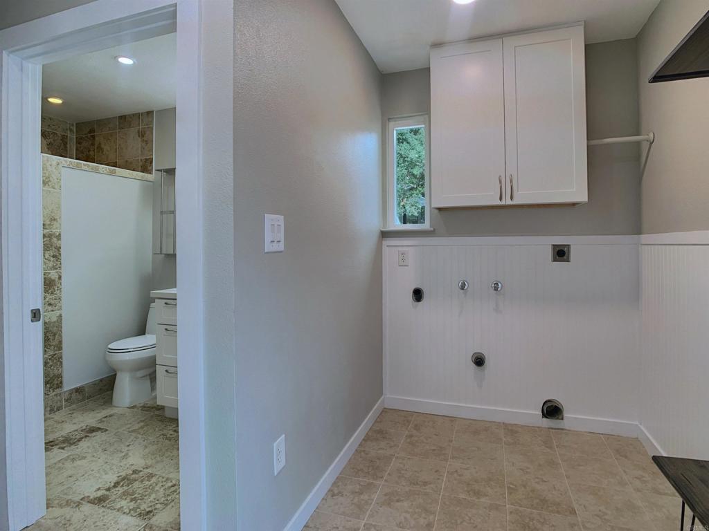 2419 Lake Morena Drive