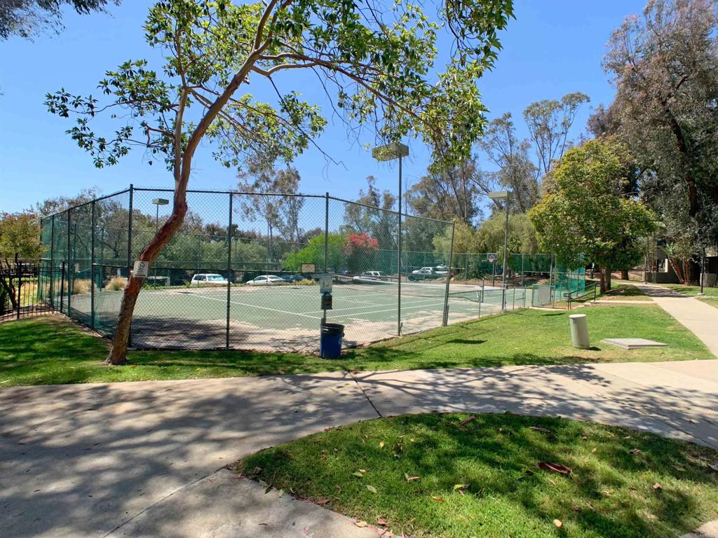 1350 N Escondido Boulevard 44