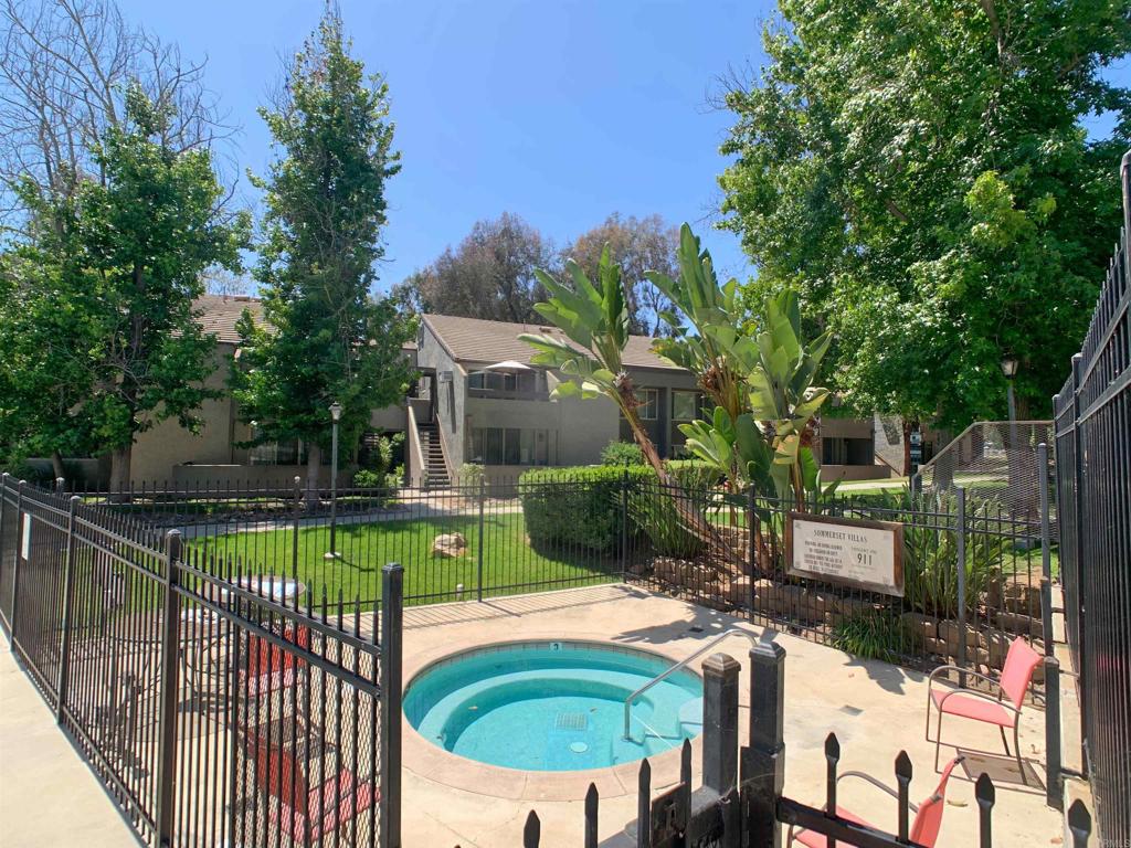 1350 N Escondido Boulevard 44