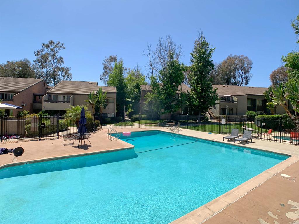 1350 N Escondido Boulevard 44
