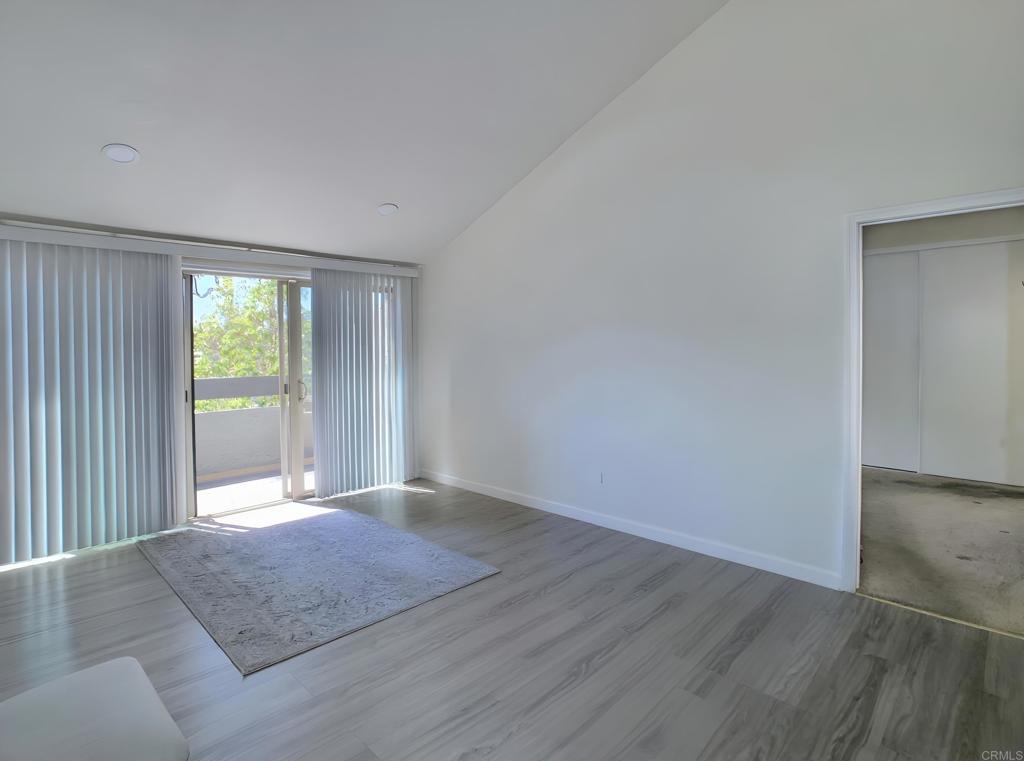 1350 N Escondido Boulevard 44