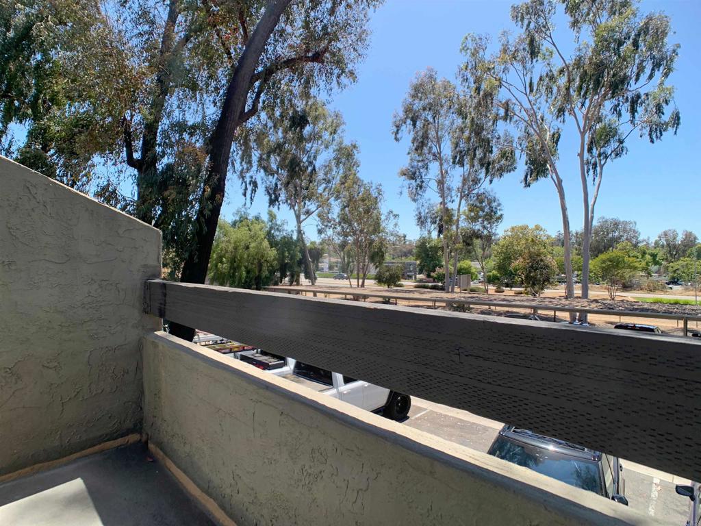 1350 N Escondido Boulevard 44
