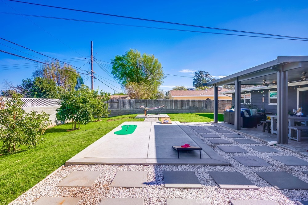 5151 Peacock Lane