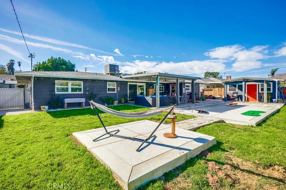 5151 Peacock Lane