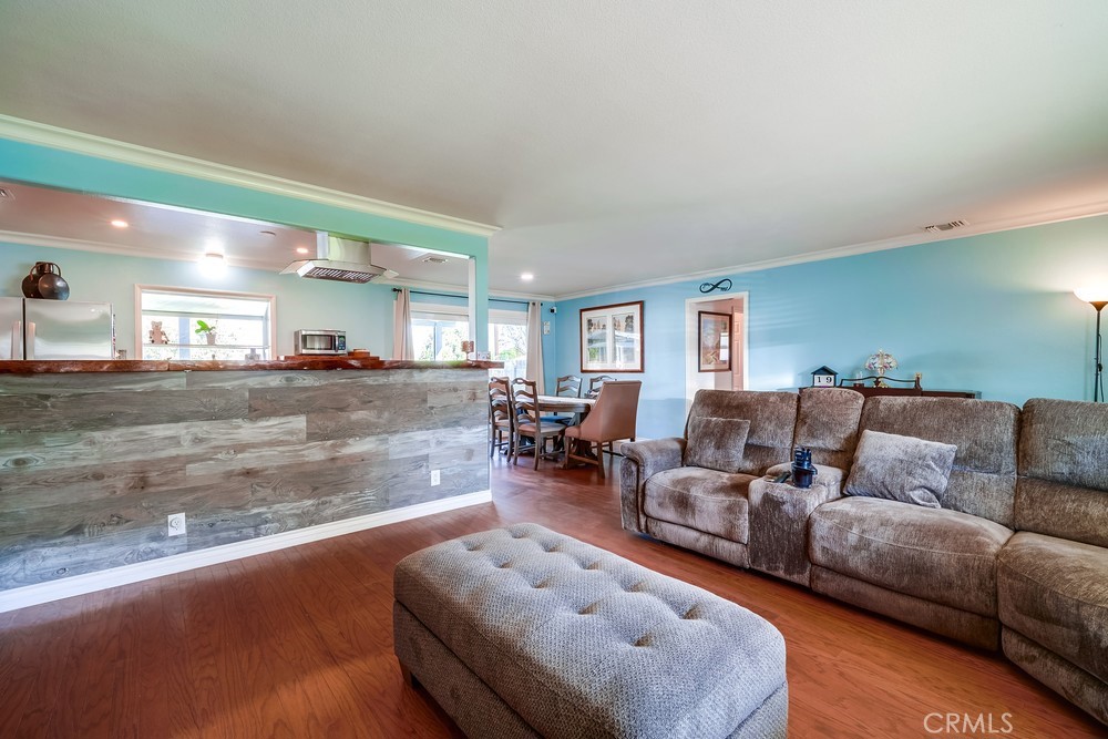 5151 Peacock Lane