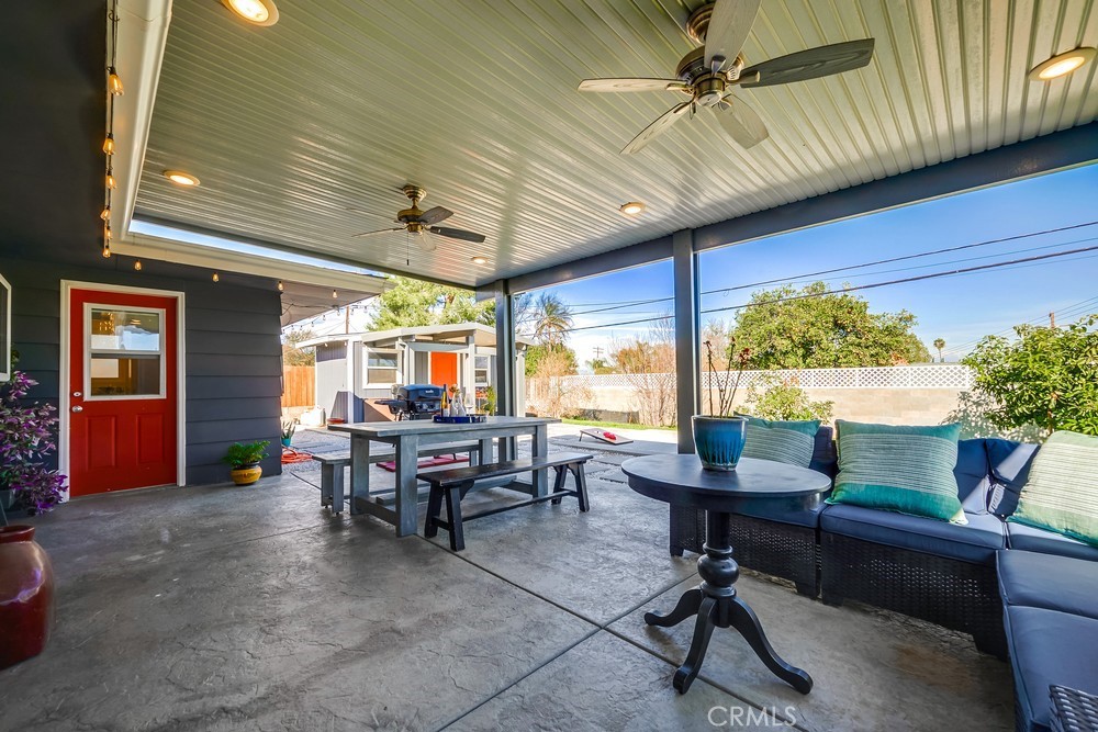 5151 Peacock Lane