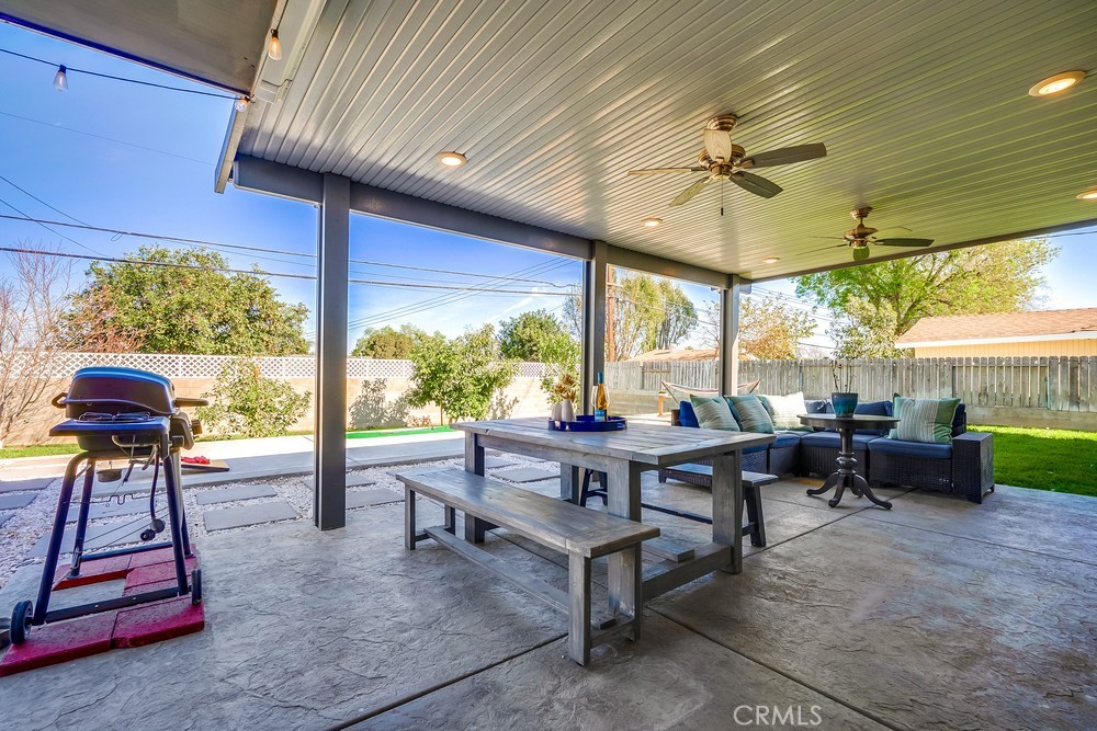 5151 Peacock Lane