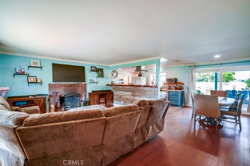 5151 Peacock Lane