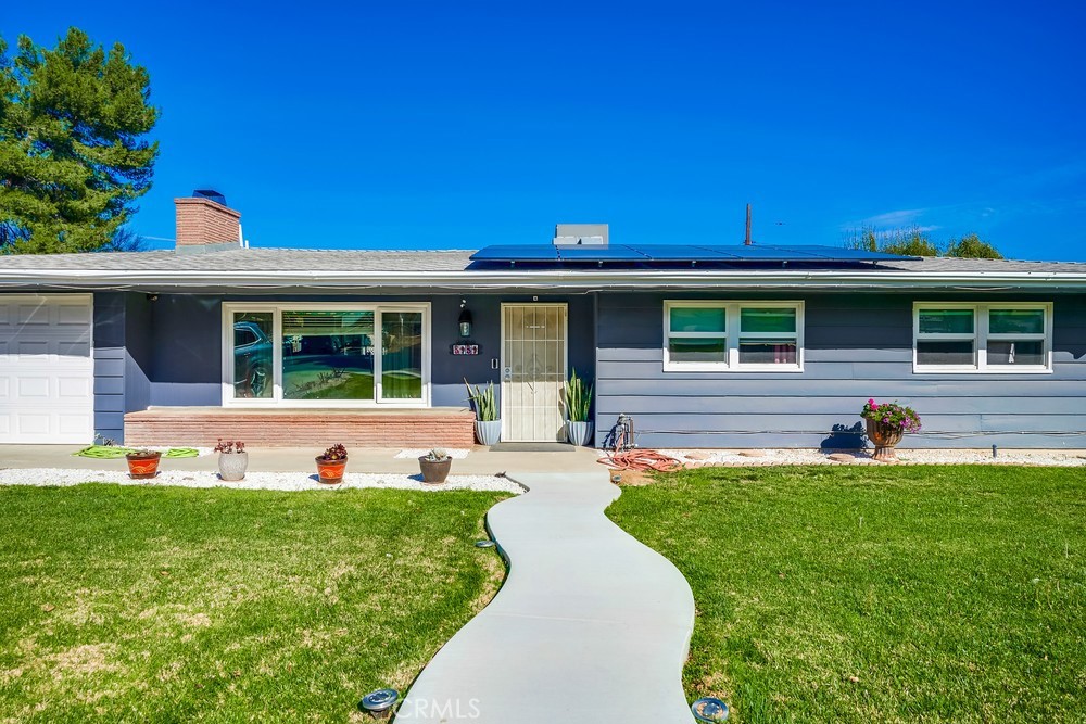 5151 Peacock Lane