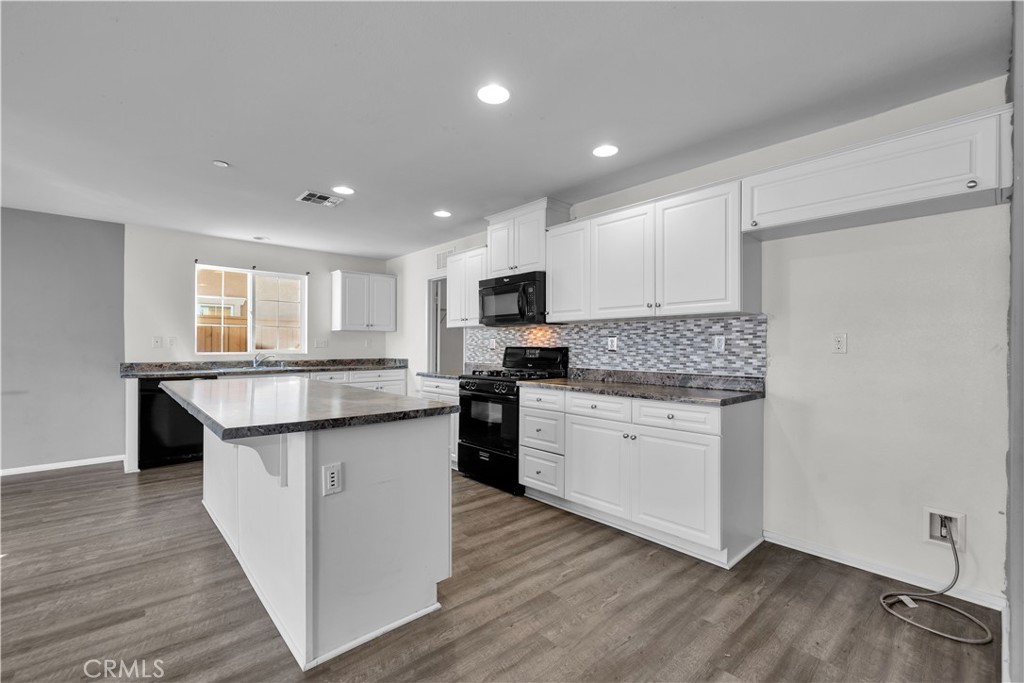 685 Bailey Lane