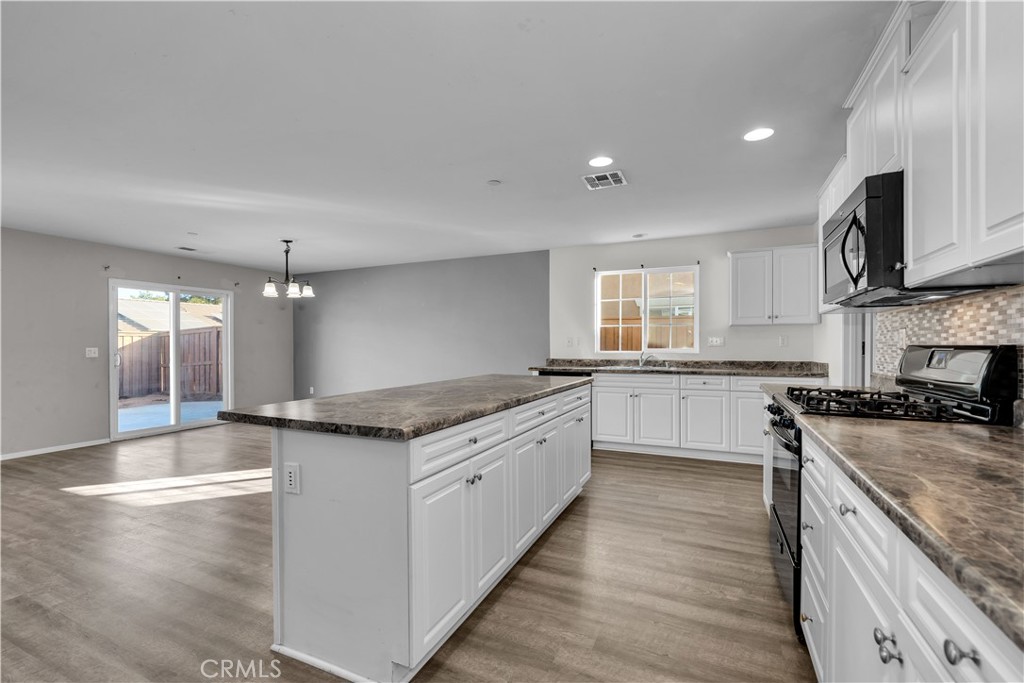 685 Bailey Lane