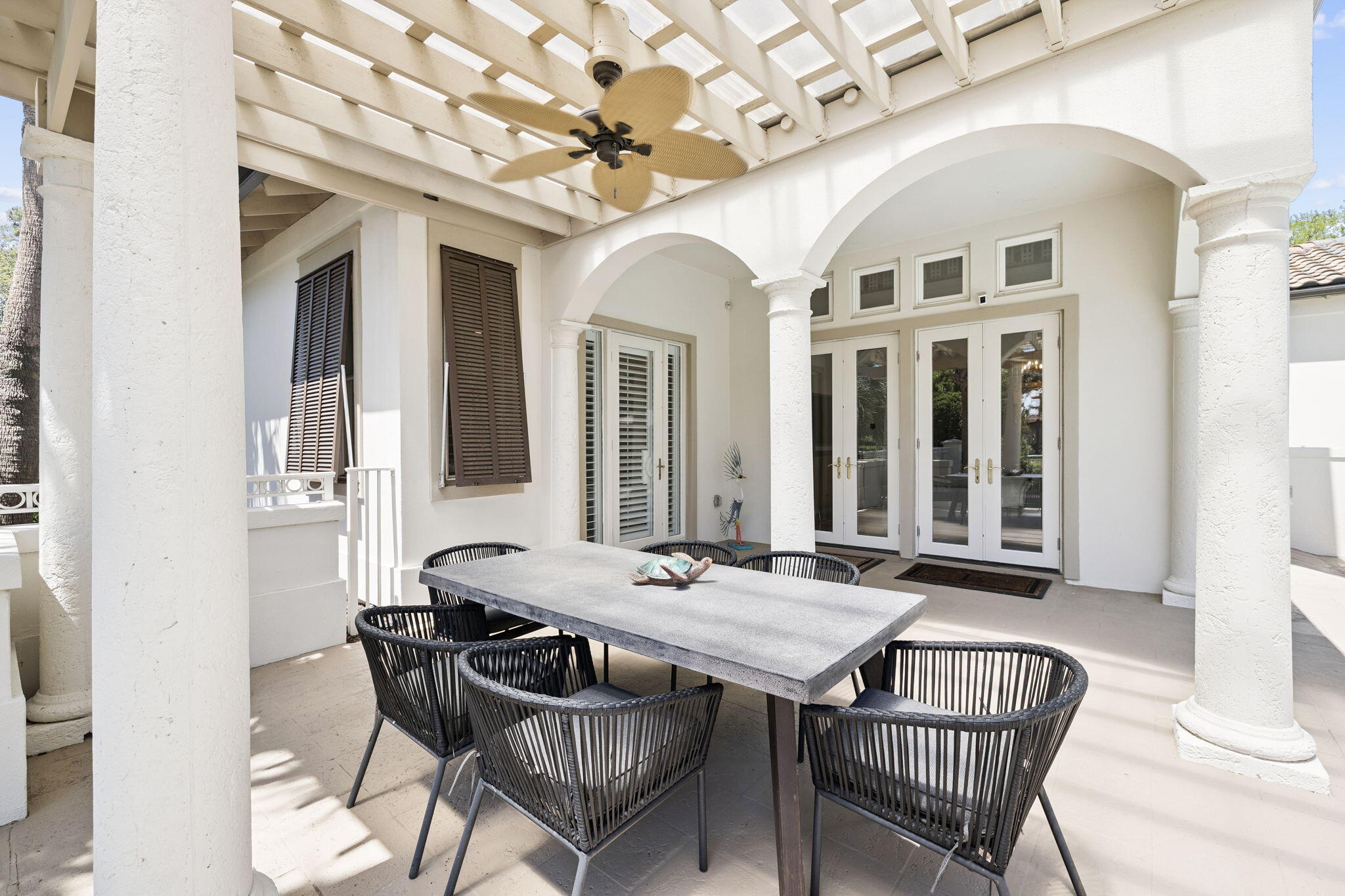 1823 Baytowne Avenue