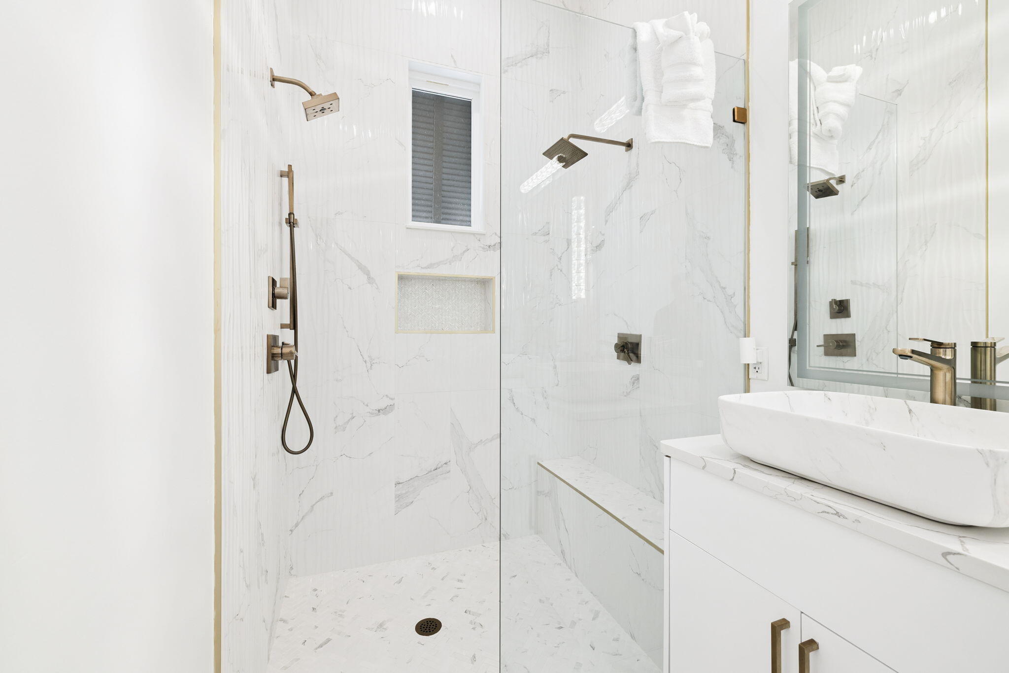 1823 Baytowne Avenue