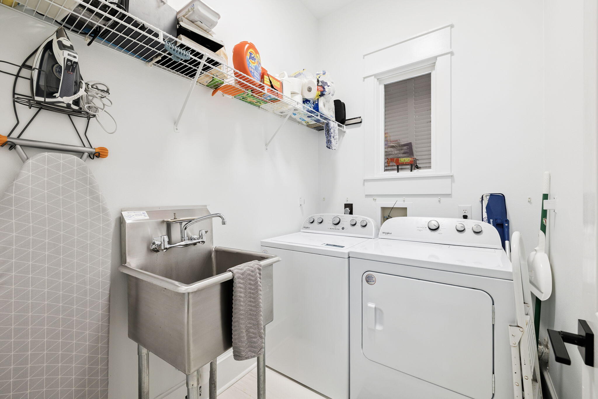 1823 Baytowne Avenue