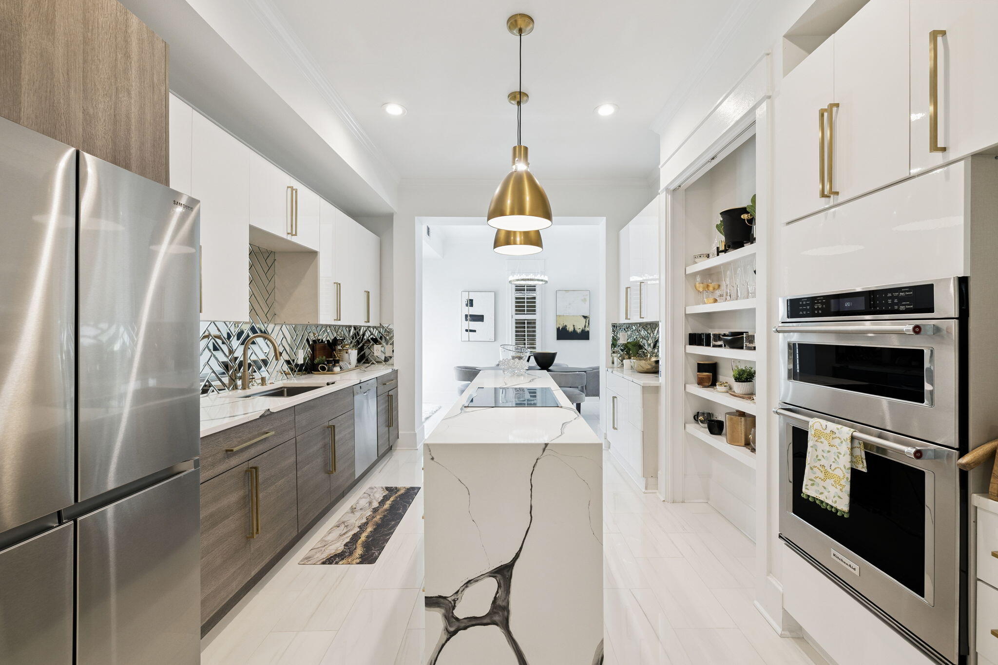 1823 Baytowne Avenue