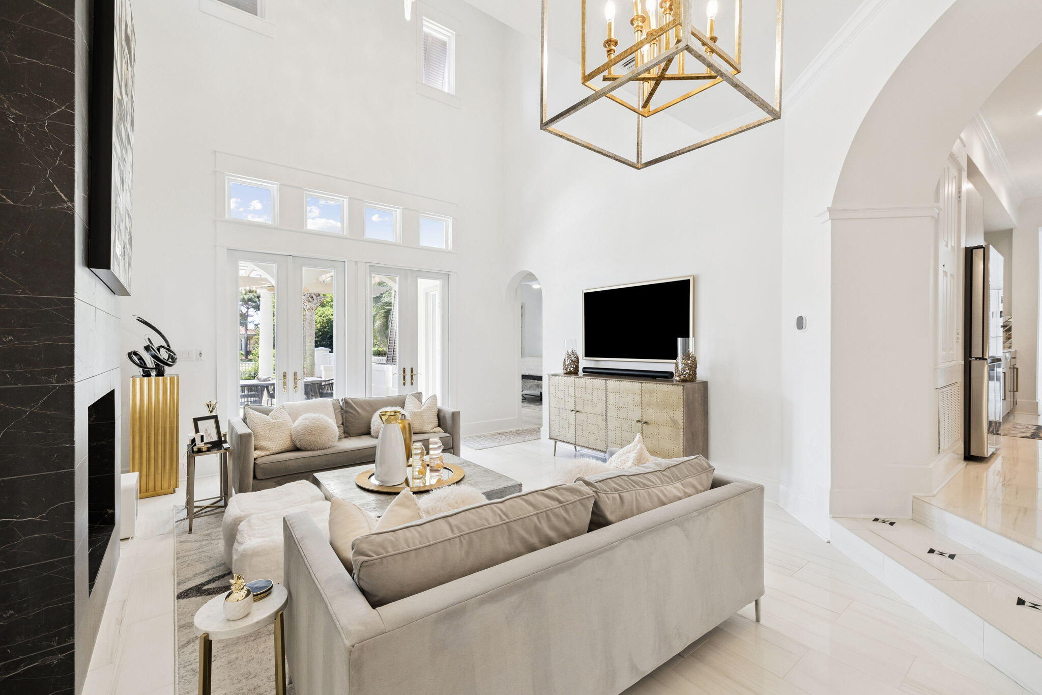 1823 Baytowne Avenue