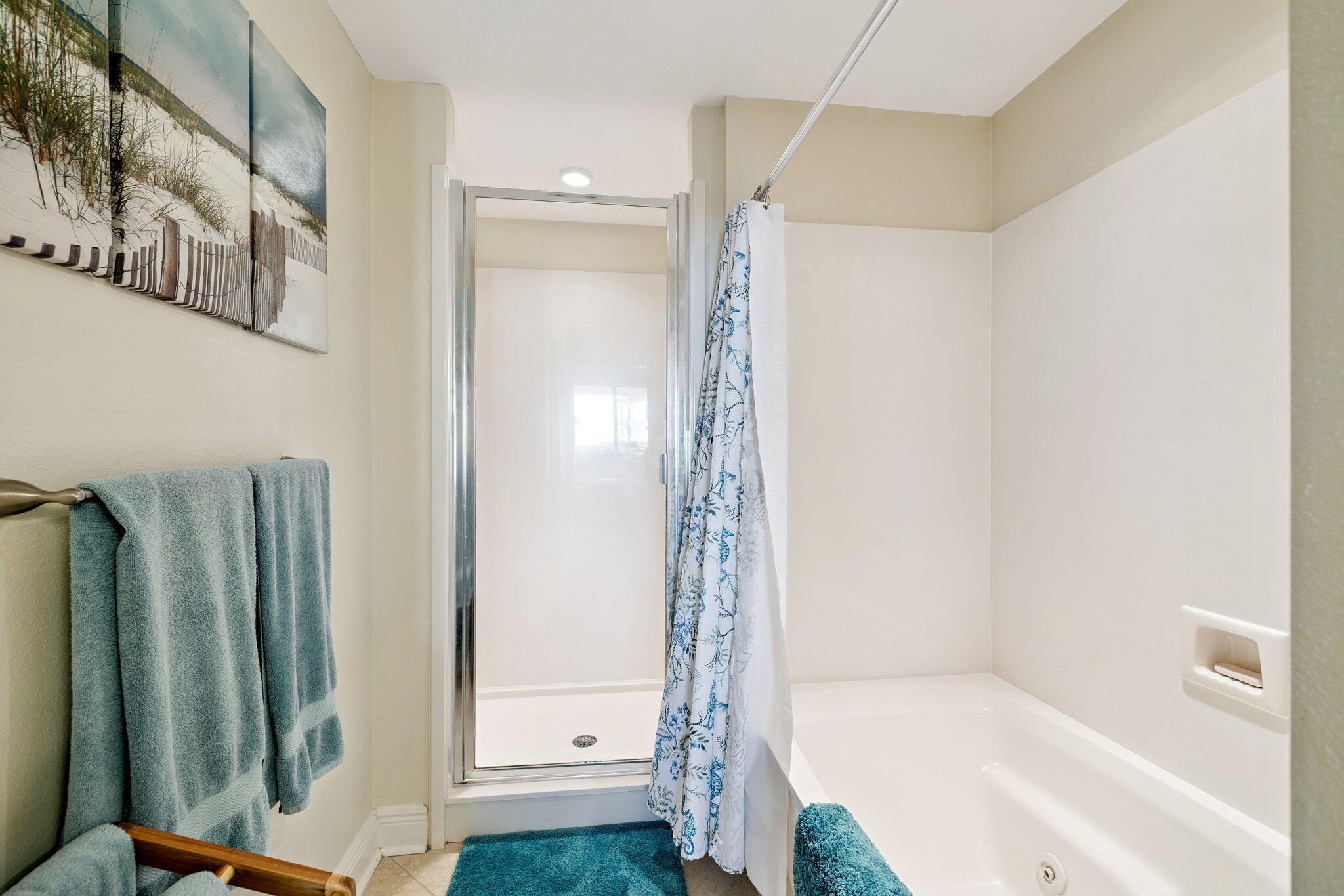 4045 W County Highway 30A UNIT 108