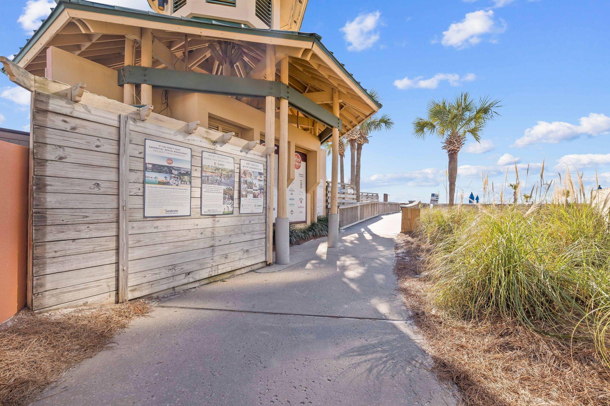 5290 Tivoli Drive 5290