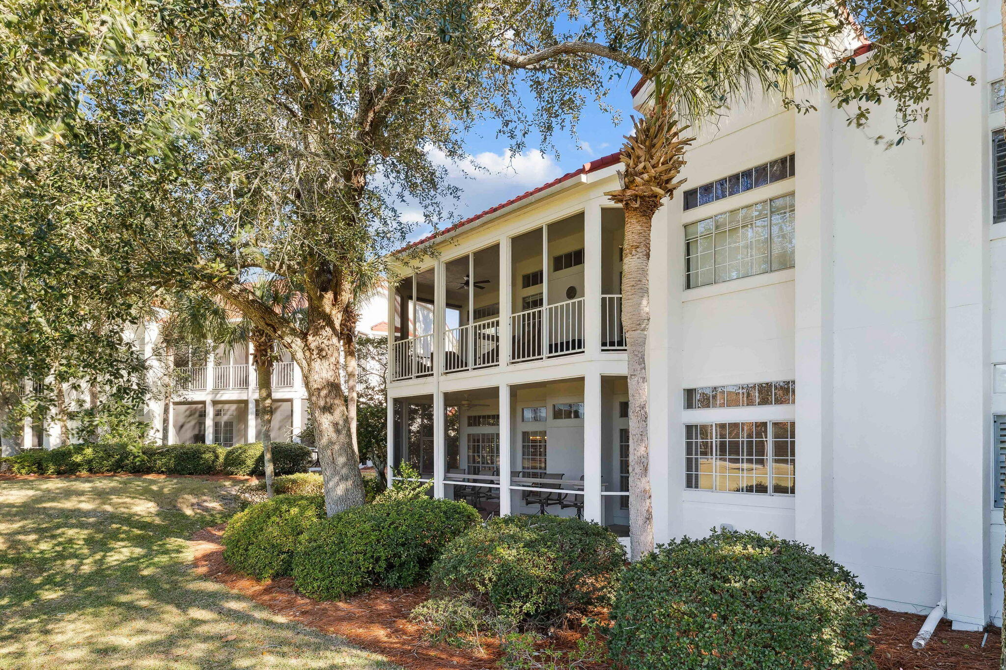 5290 Tivoli Drive 5290