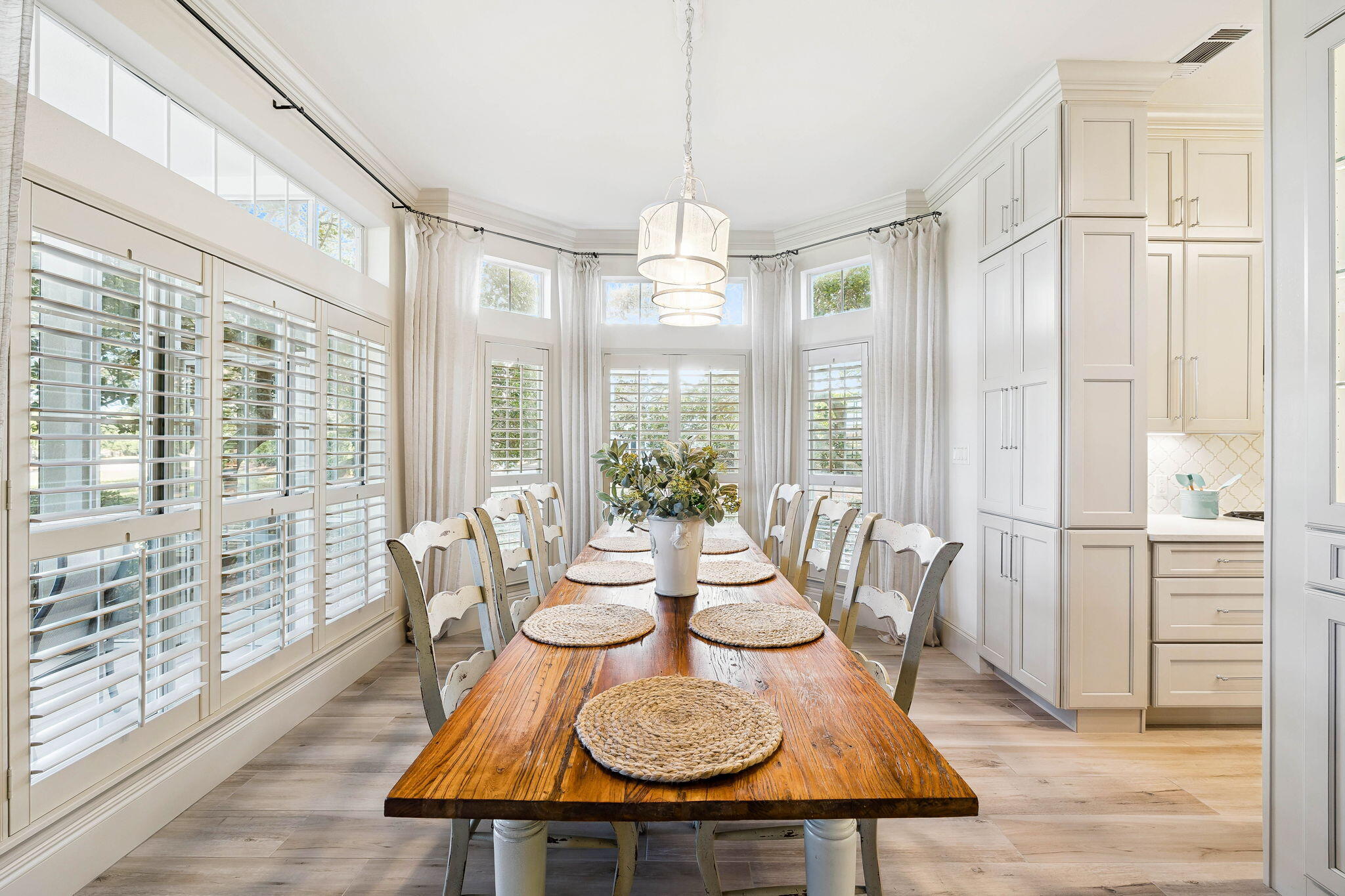 5290 Tivoli Drive 5290