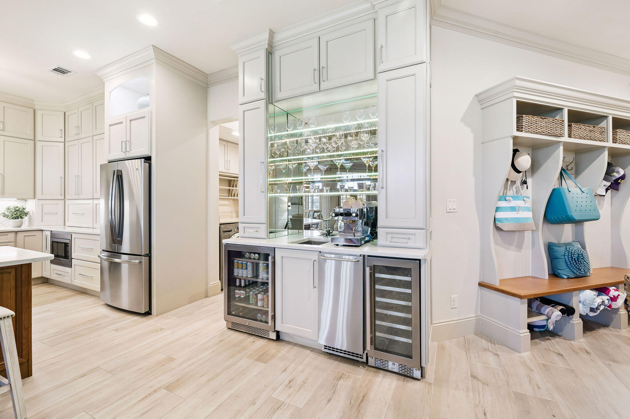 5290 Tivoli Drive 5290