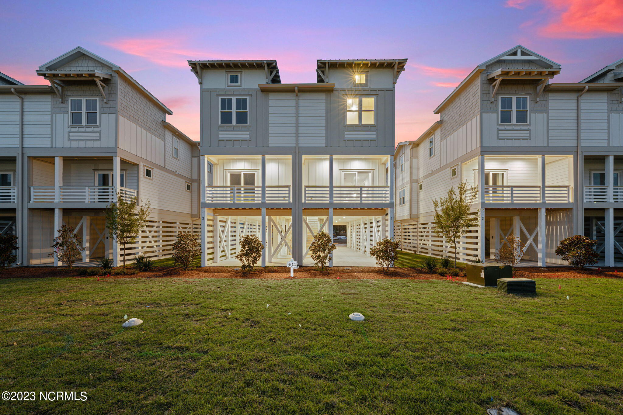 904 Second Street S 1