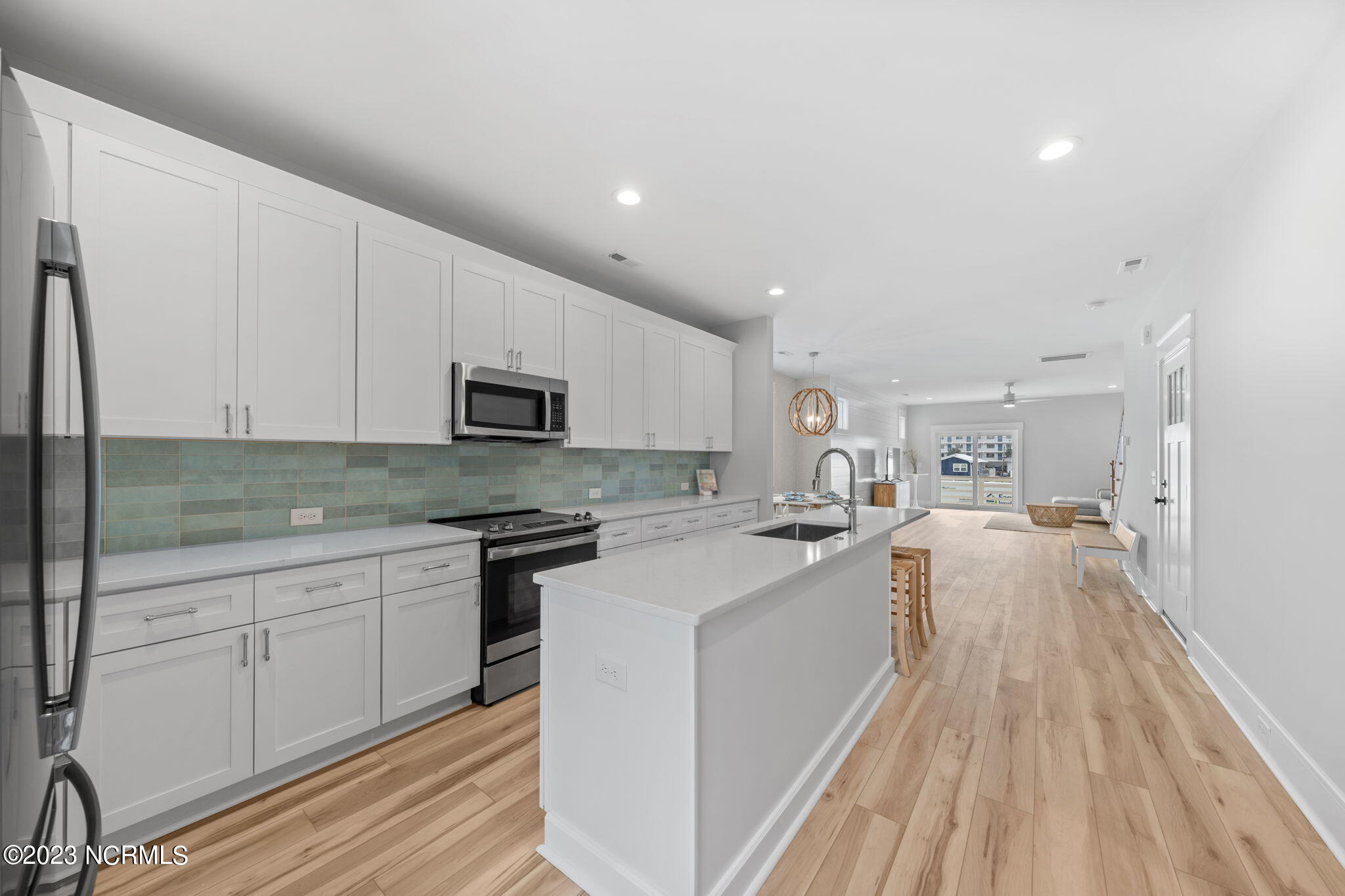 904 Second Street S 1