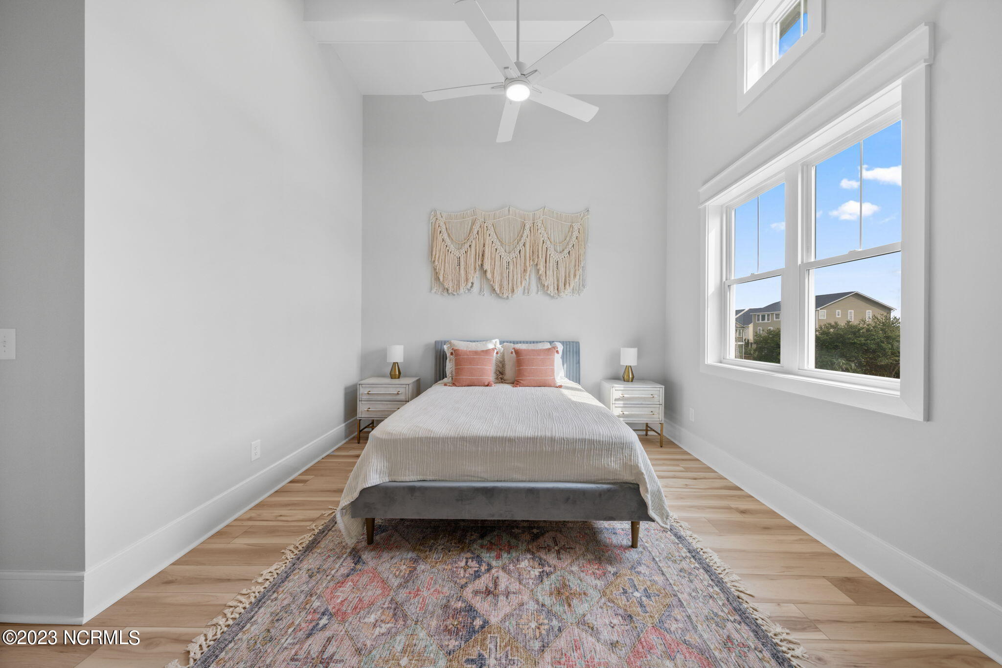 904 Second Street S 1