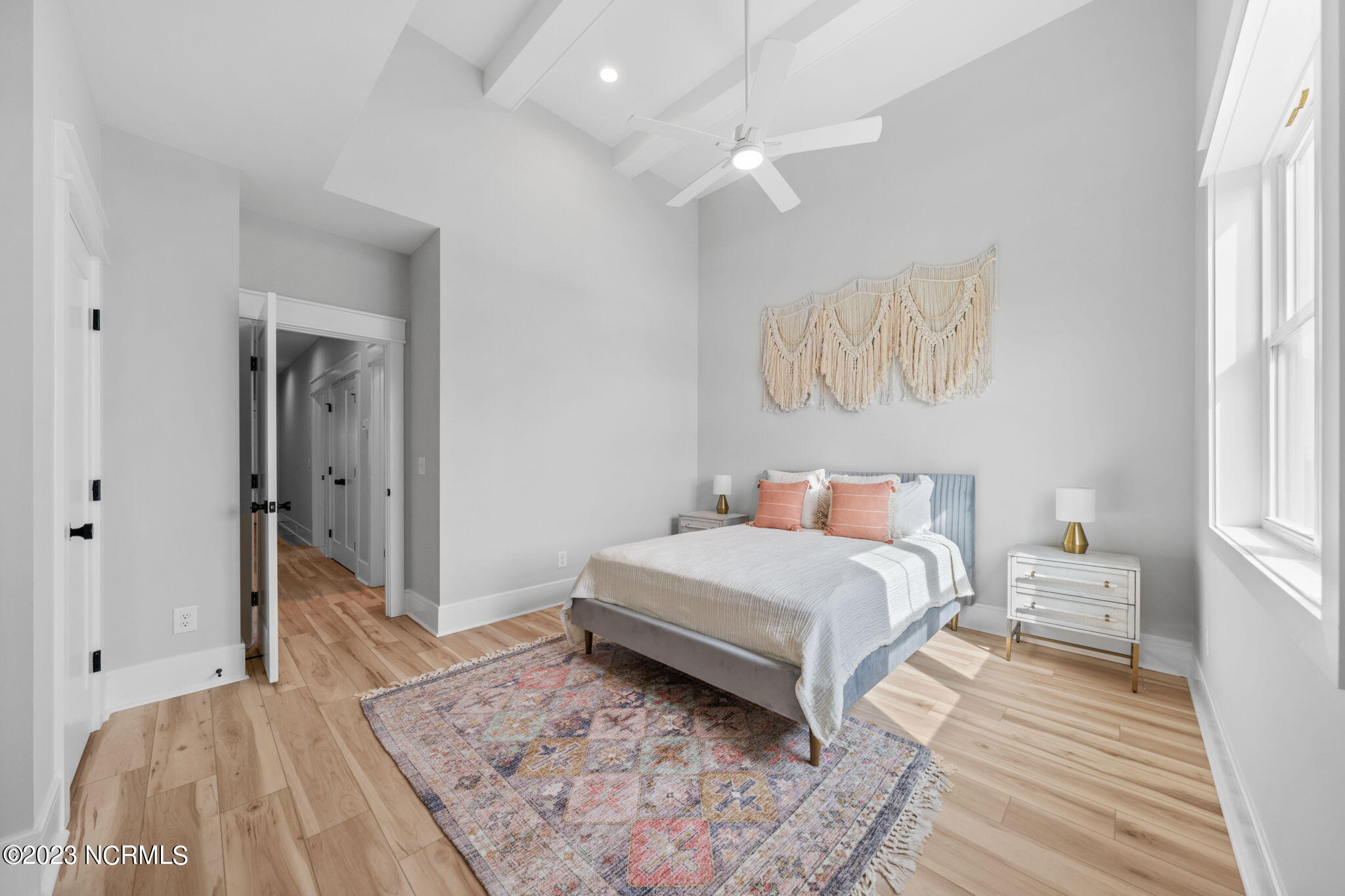 904 Second Street S 1
