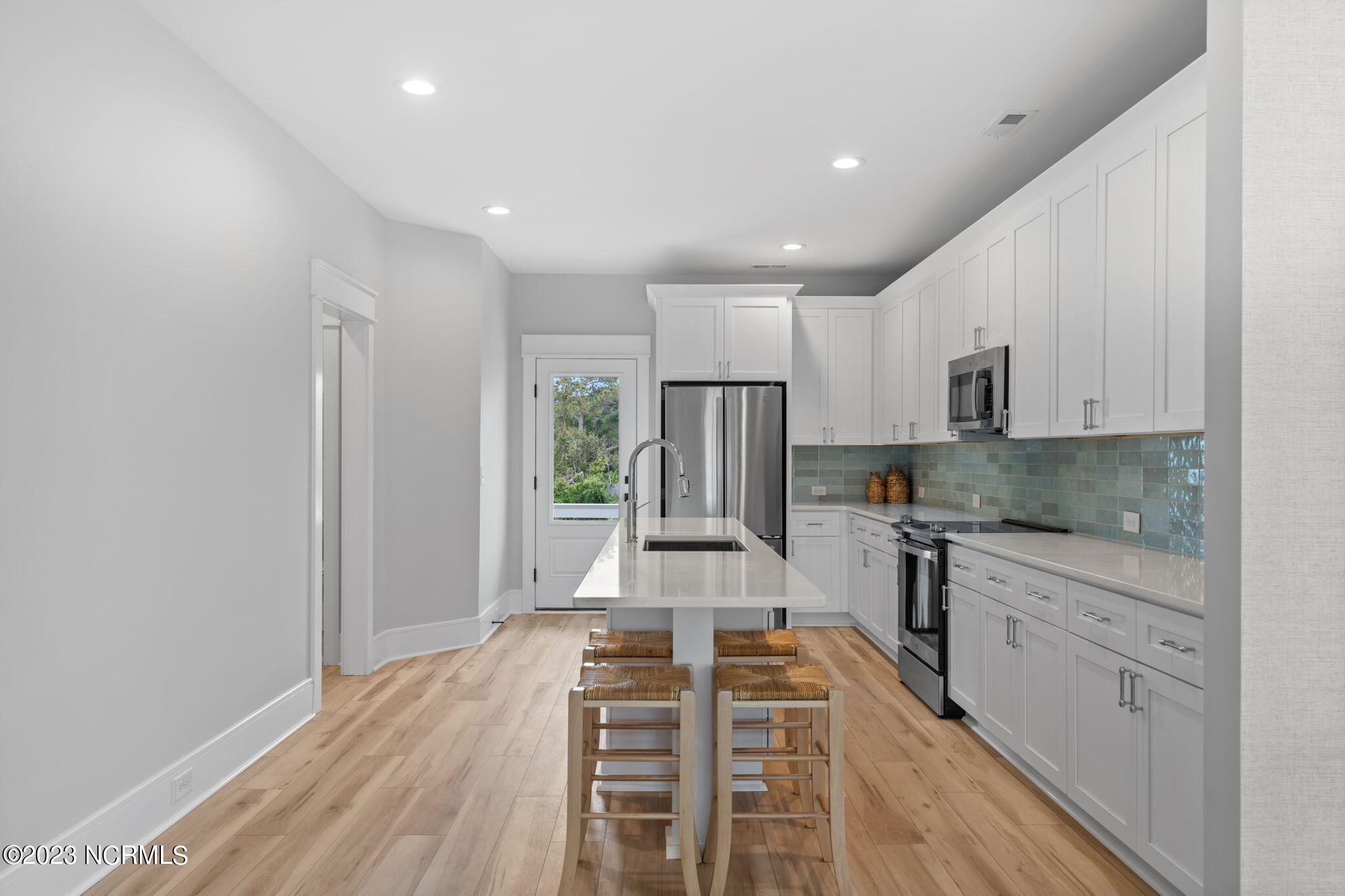 904 Second Street S 1