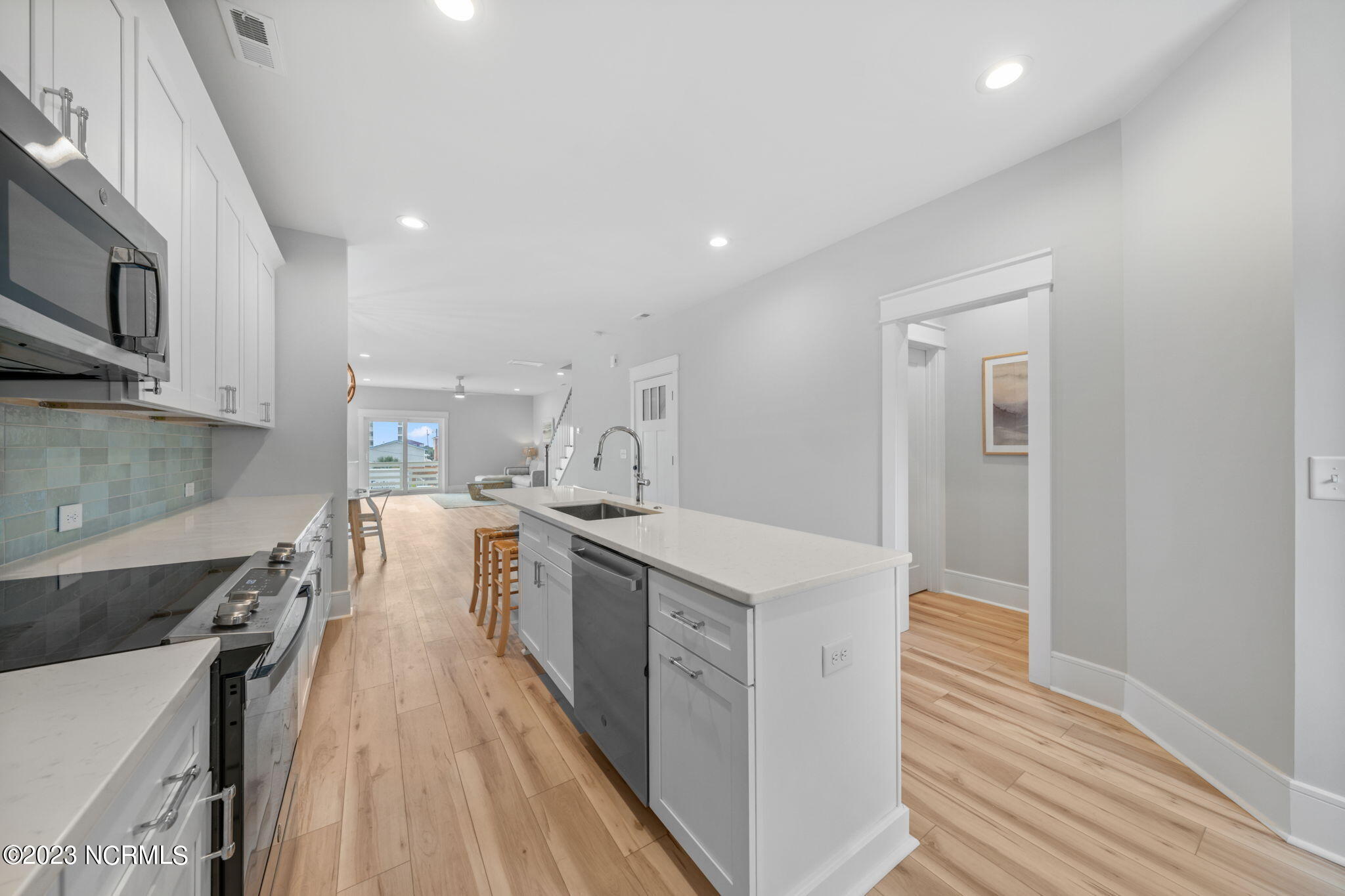 904 Second Street S 1