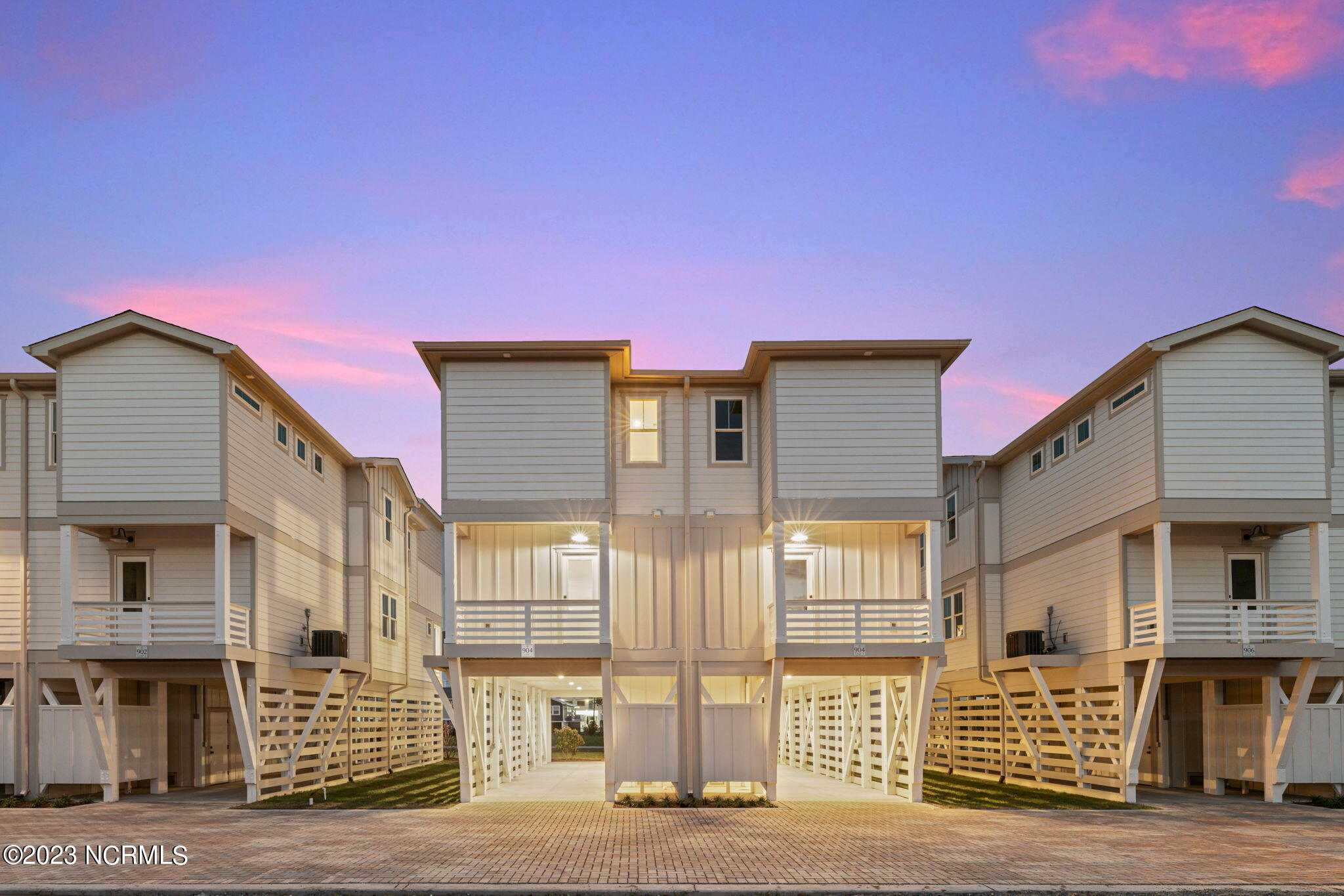 904 Second Street S 1