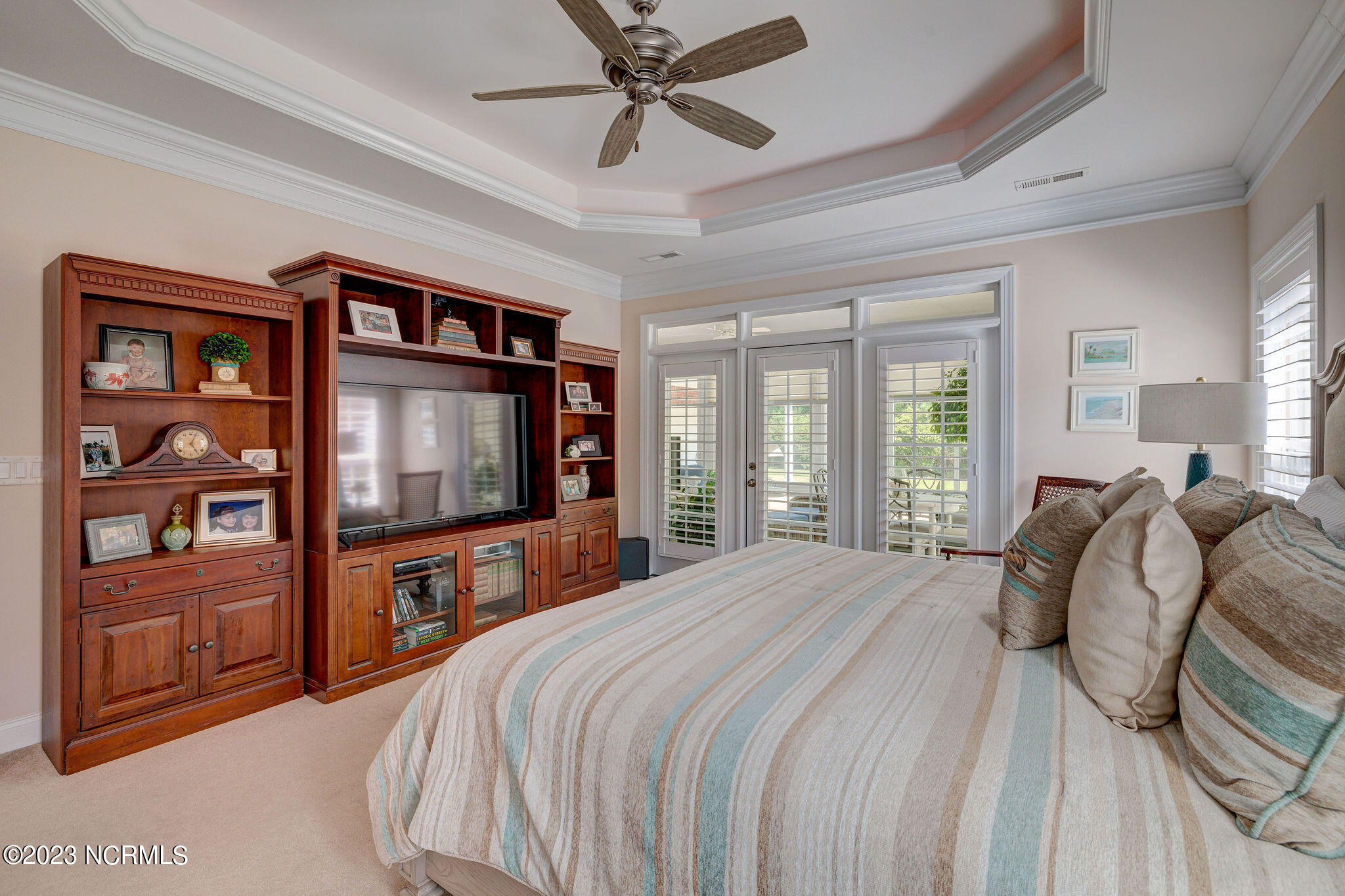 1027 Leesburg Drive