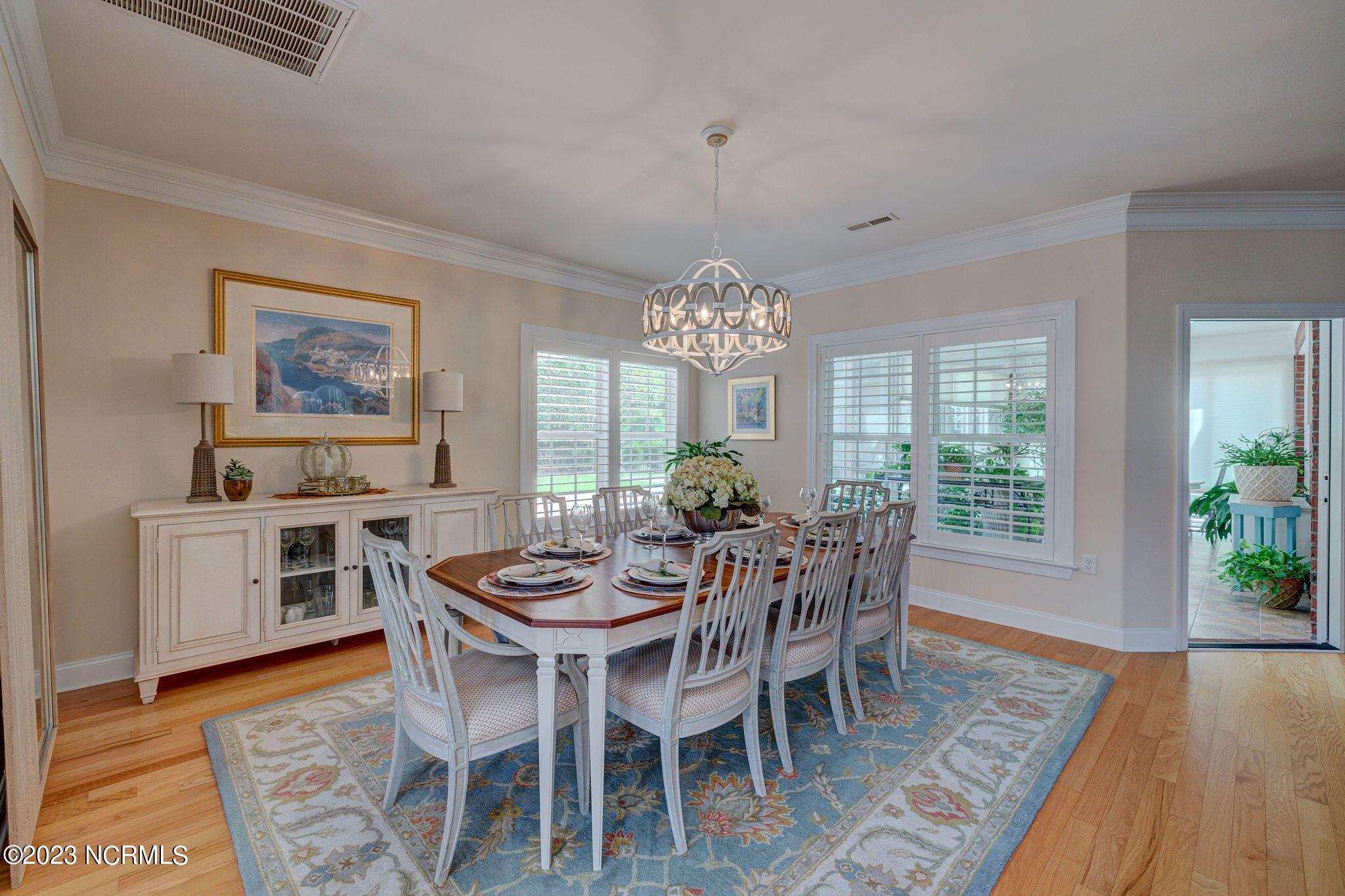 1027 Leesburg Drive