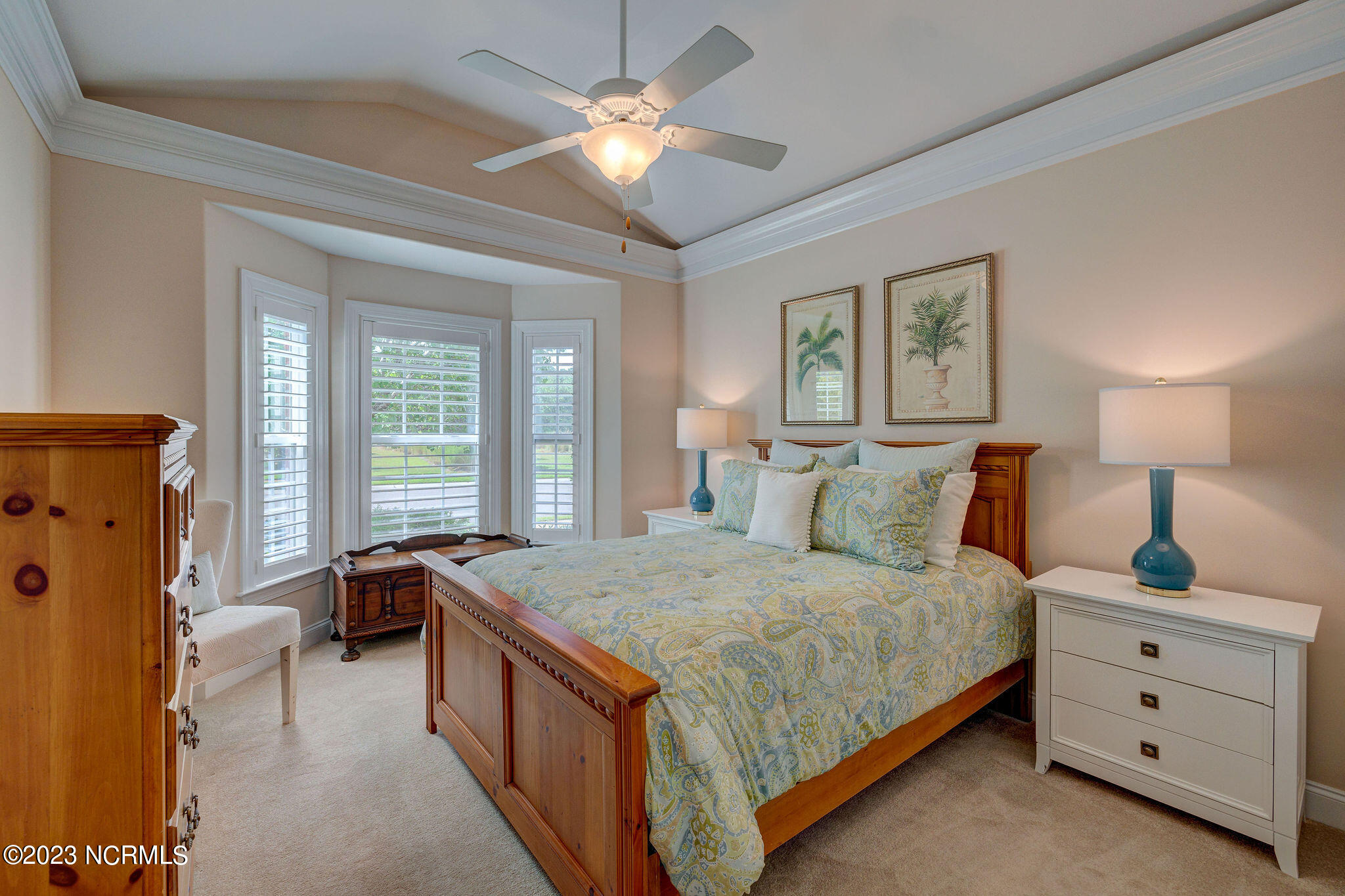 1027 Leesburg Drive