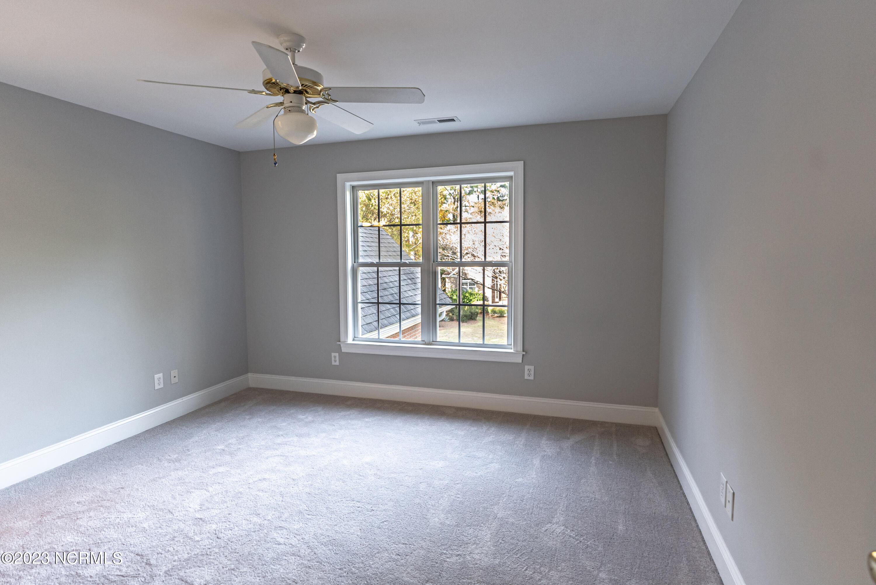 5032 Crown Point Lane