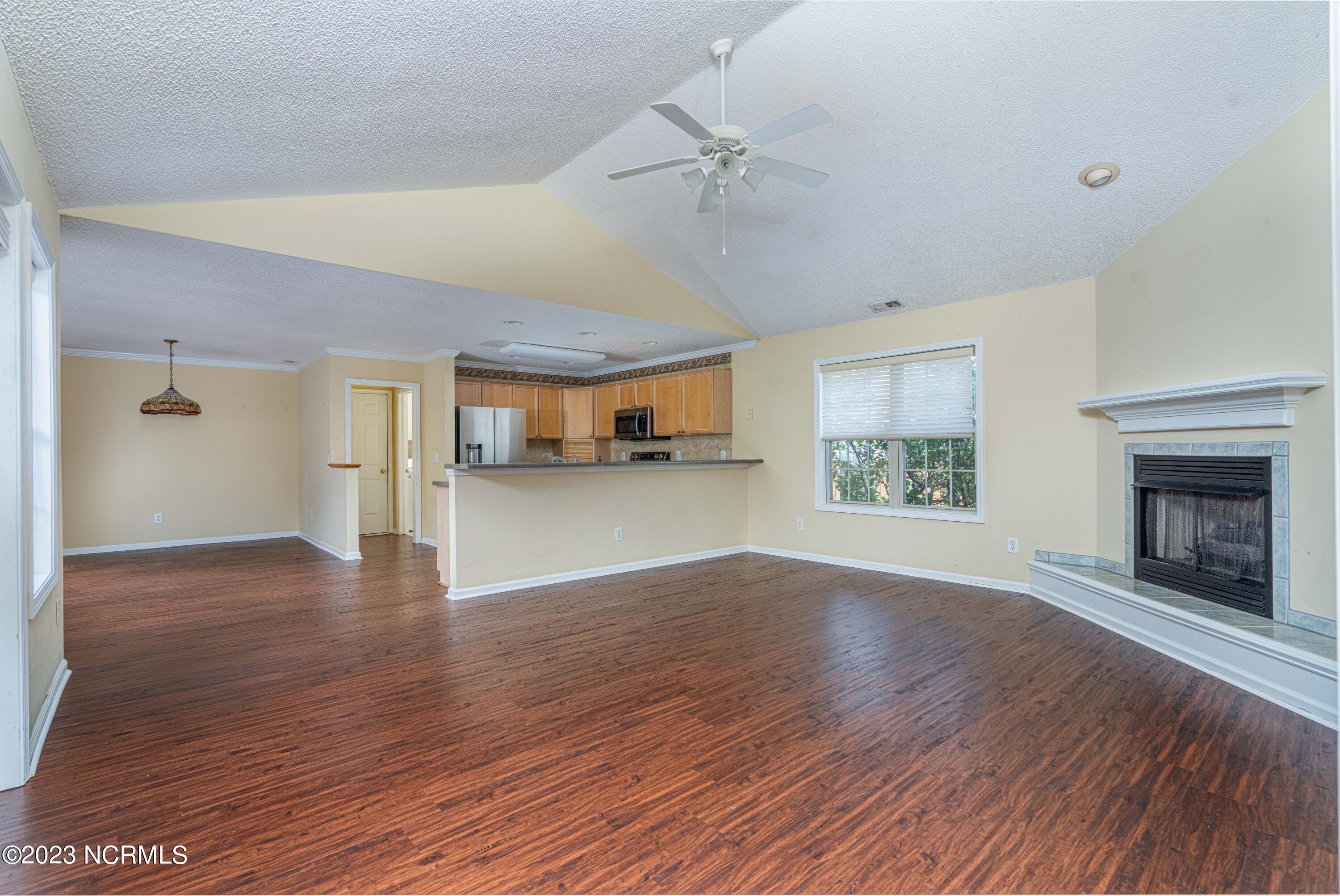 345 Harlandale Drive